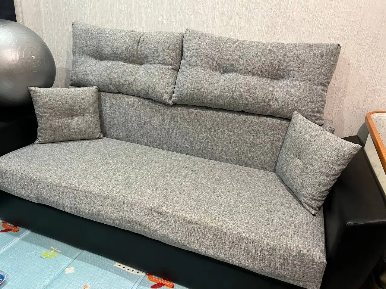 Продам раскладной диван и матрас