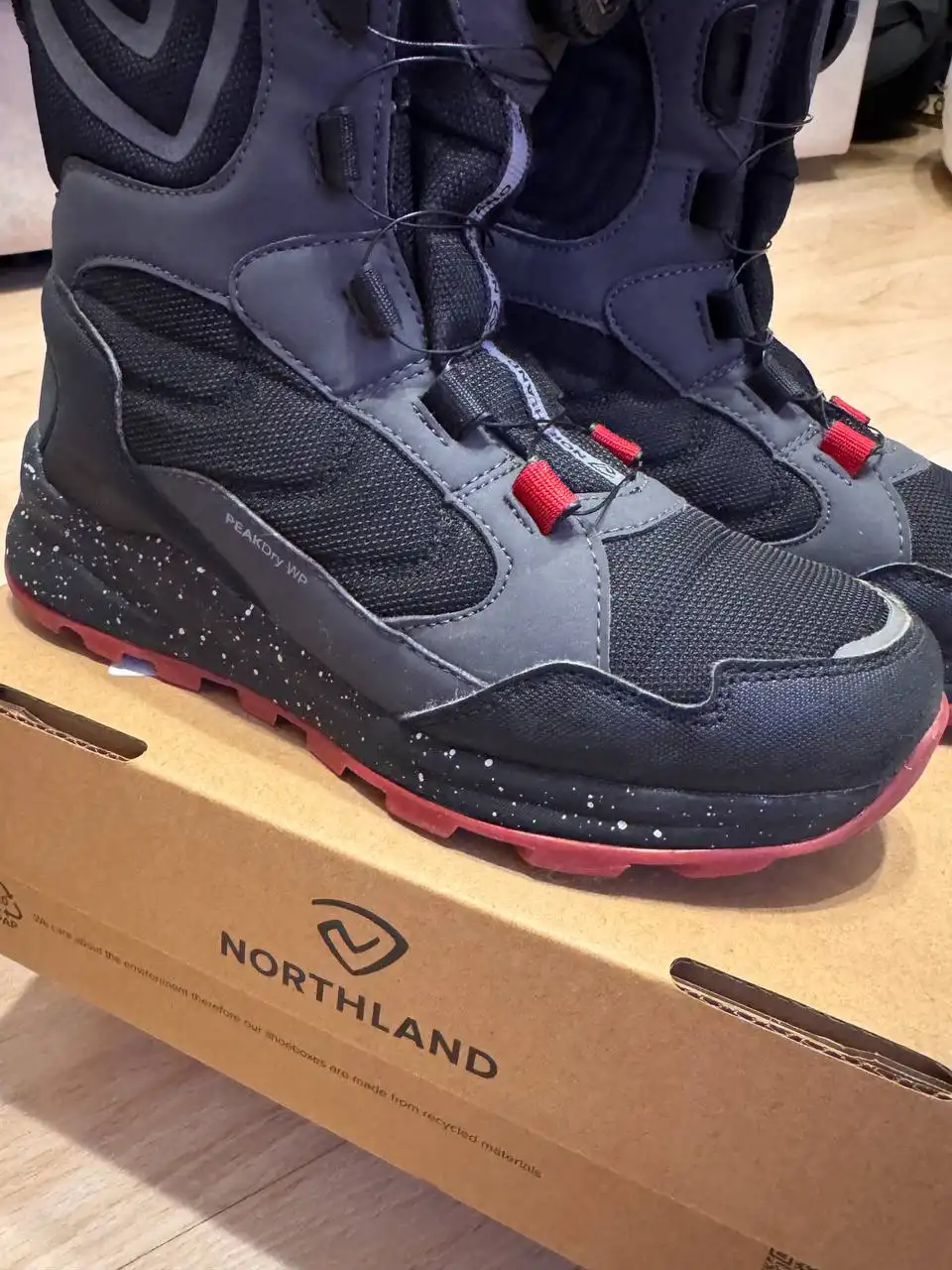 Подростковые зимние сапоги Northland Haitex с дисковой системой быстрой шнуровки