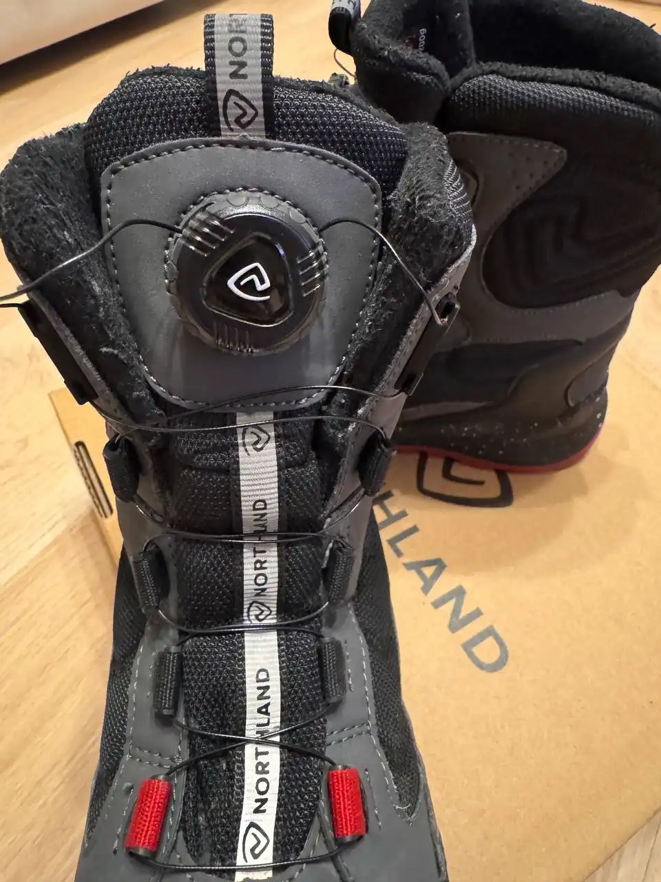 Подростковые зимние сапоги Northland Haitex с дисковой системой быстрой шнуровки