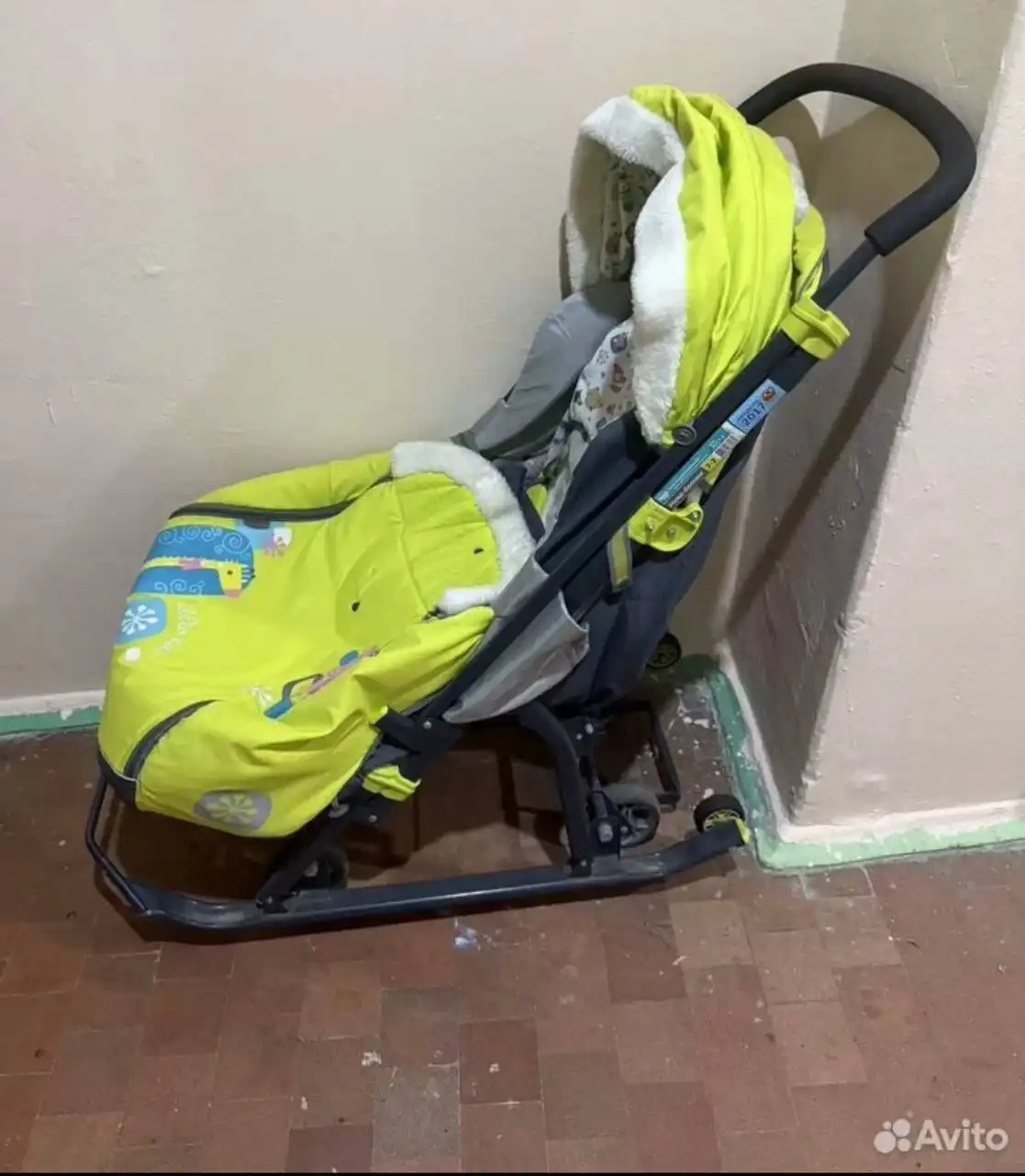 Санки-коляска б/у в хорошем состоянии