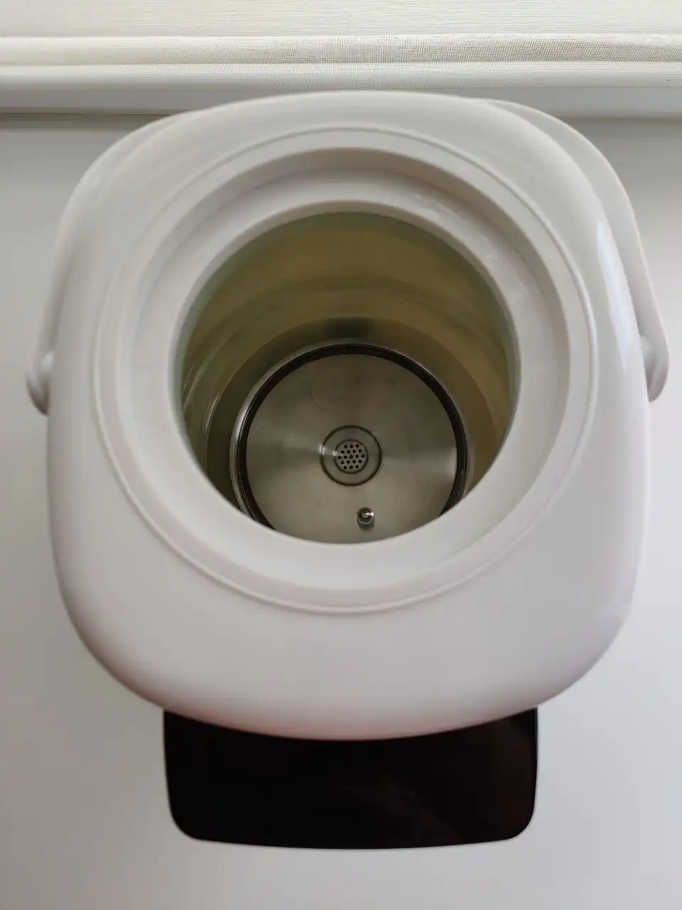 Продам термопот новый