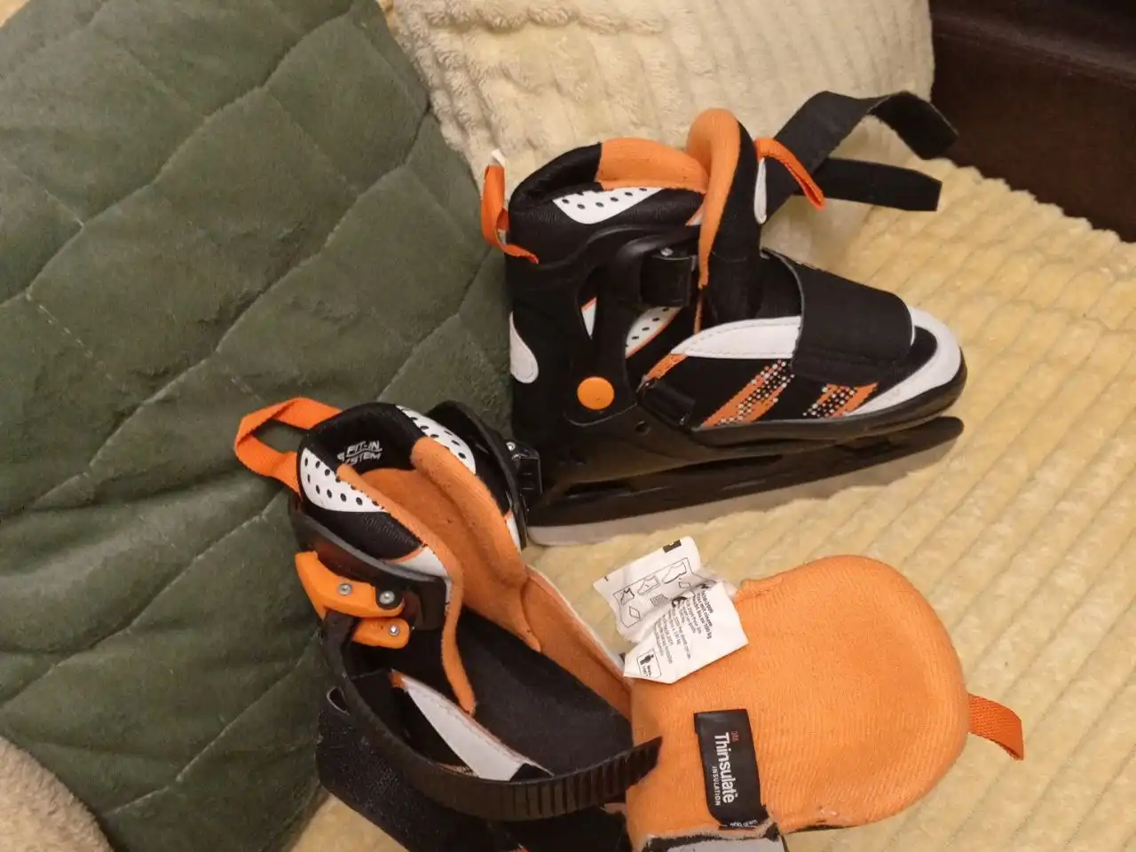 Раздвижные коньки из Швейцарии - Коньки (Хобби и отдых) в Мытищи