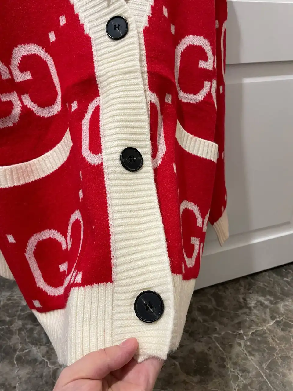 Женский кардиган Gucci новый с биркой - Верхняя одежда (Одежда) в Мытищи