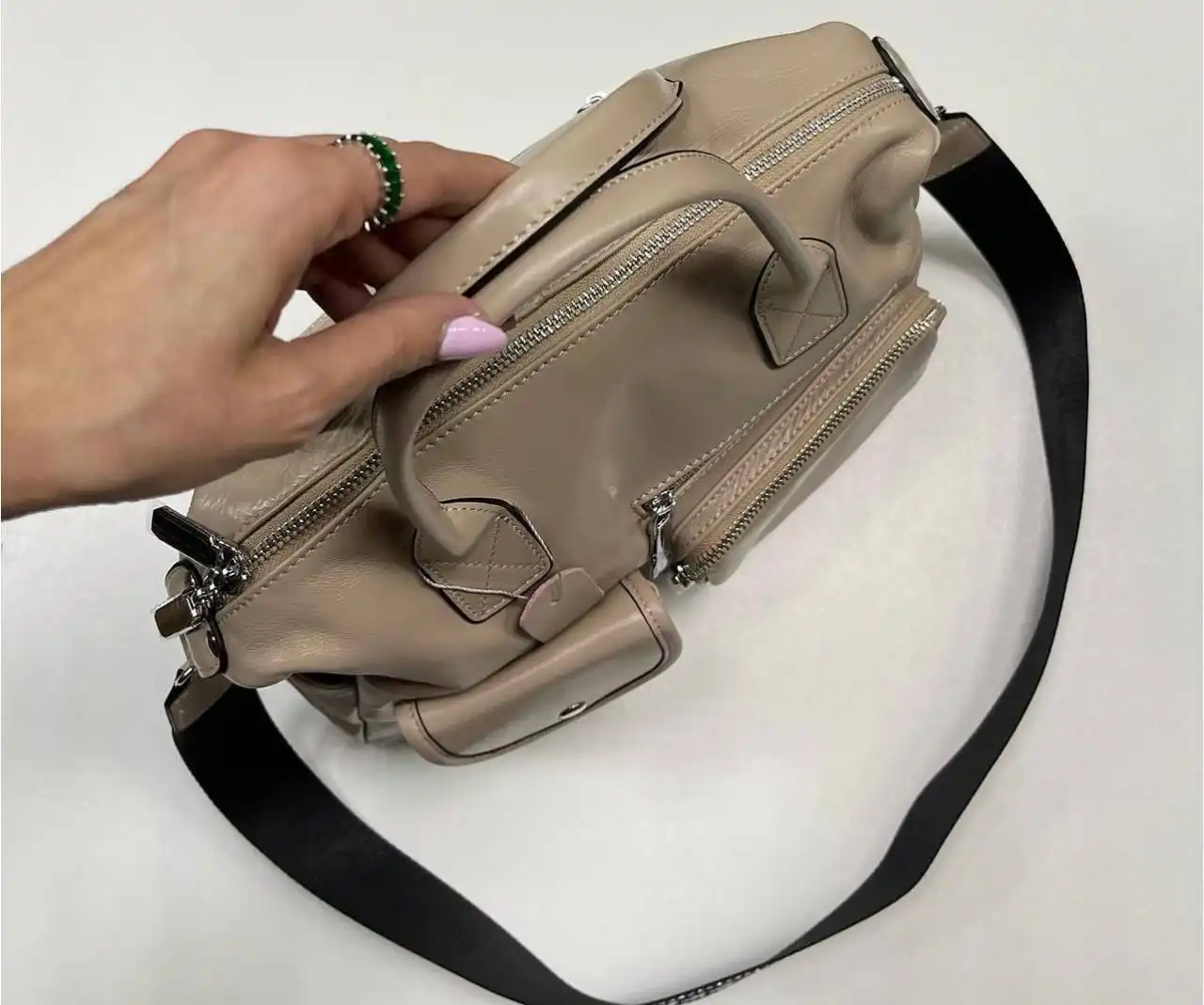 Сумка из итальянской кожи - Аксессуары (Одежда) в Мытищи