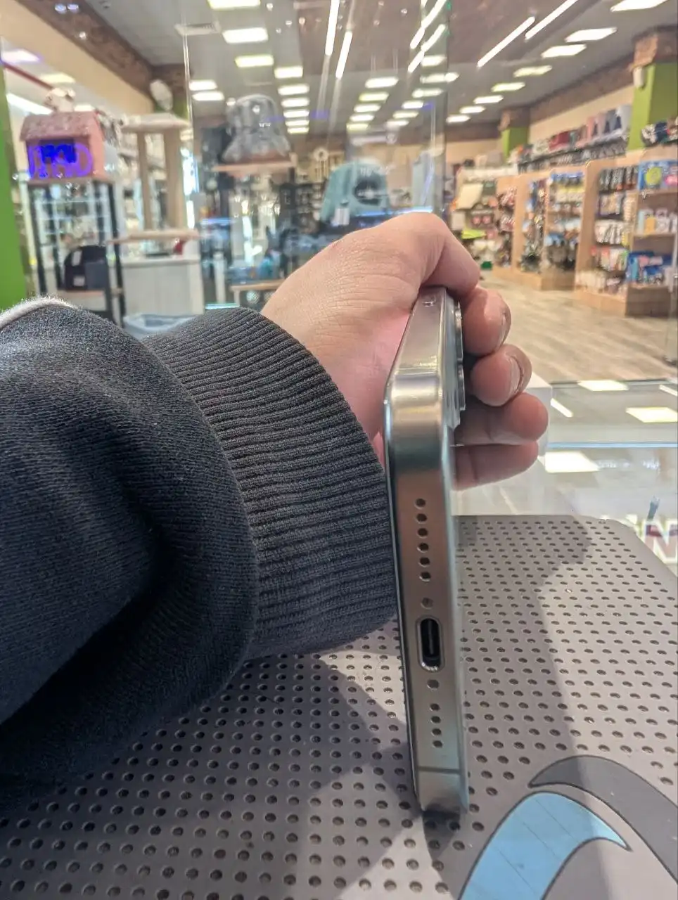 iPhone 15 Pro Max 256GB в идеальном состоянии - Смартфоны (Электроника) в Мытищи