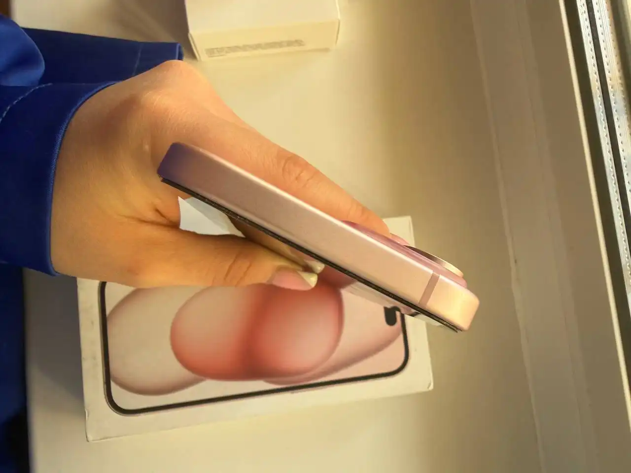 iPhone 15 256Gb pink в отличном состоянии - Телефоны (Электроника) в Мытищи