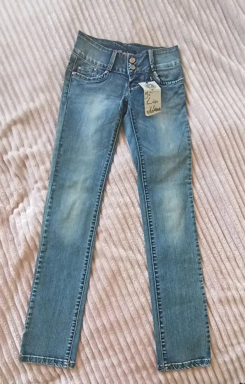 Новые джинсы размер 25 с биркой - Джинсы (Одежда) в Мытищи