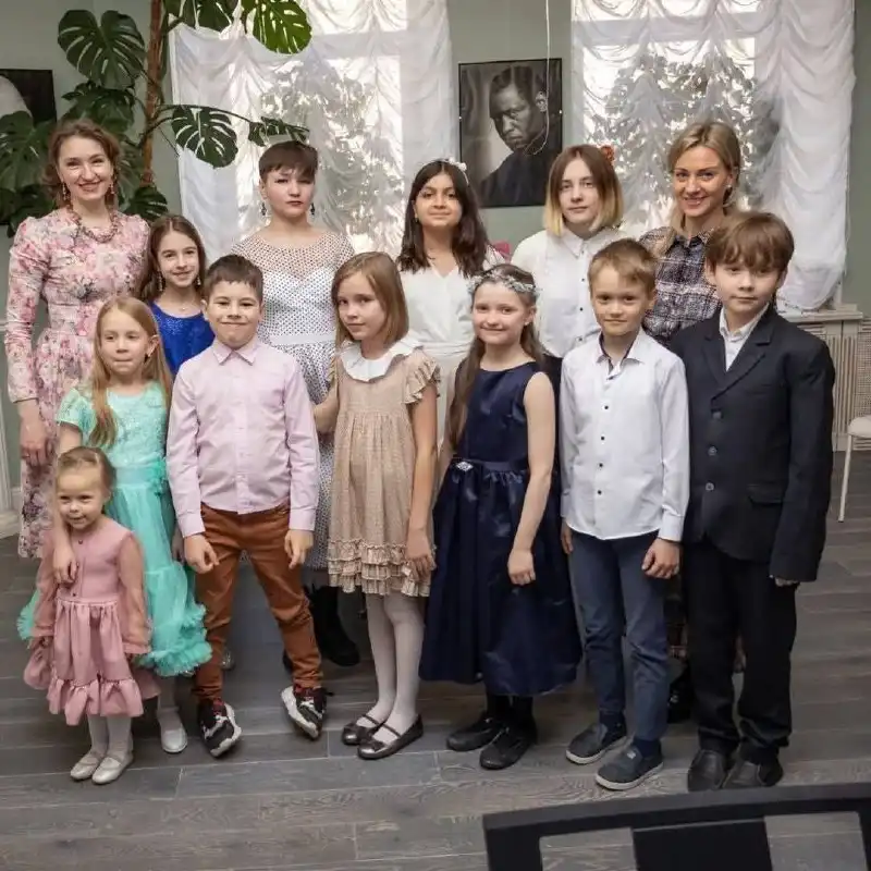 Онлайн-занятия по музыке: вокал, фортепиано, сольфеджио - Образовательные услуги (Услуги) в Мытищи