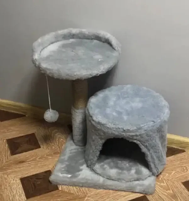 Домик для кошки новый - Одежда для животных в Мытищи