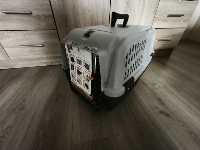 Продам переноску для животных новая - Одежда для животных в Мытищи