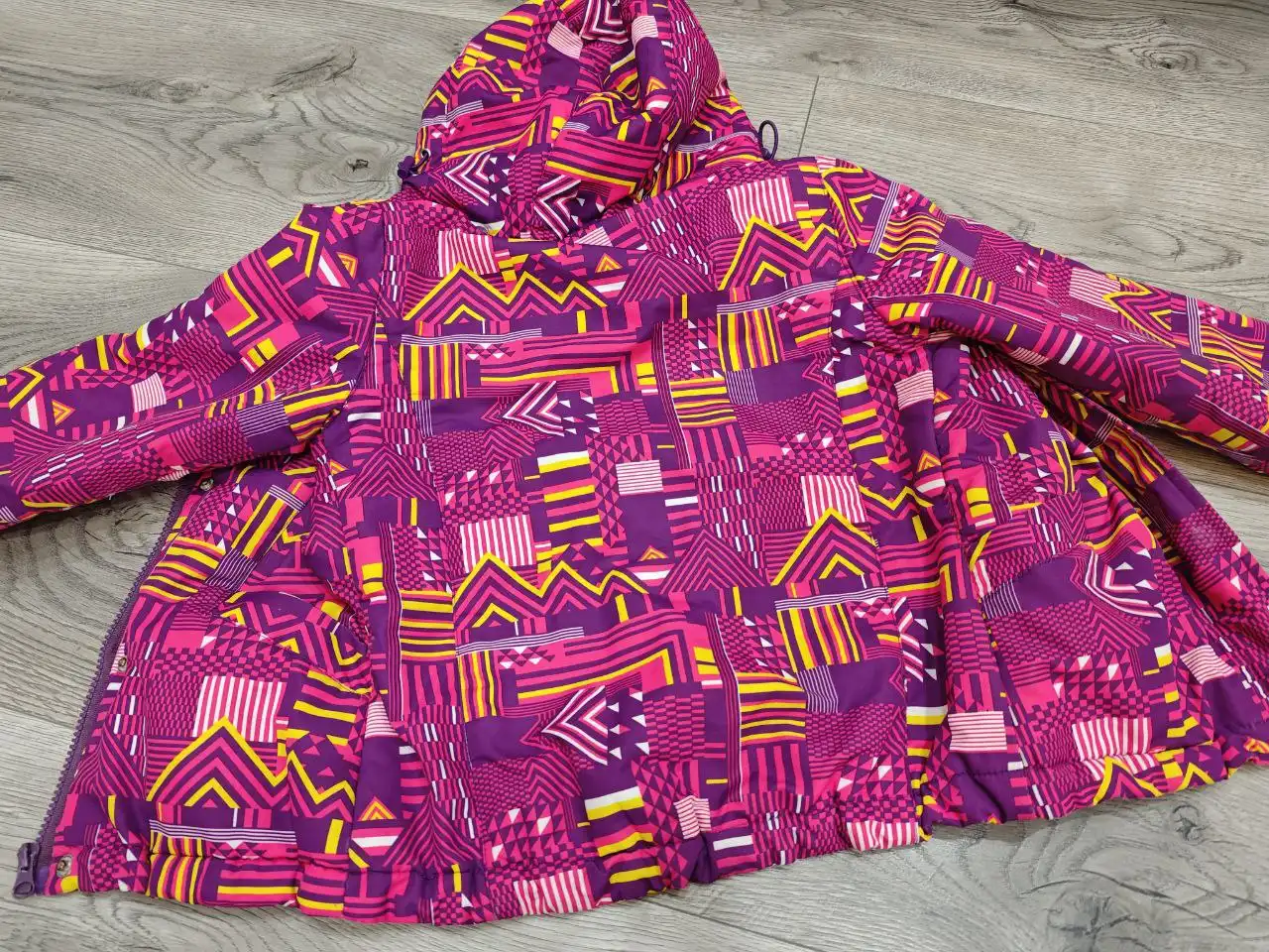 Демисезонная куртка для девочки 110 размер - Детская одежда (Одежда) в Мытищи