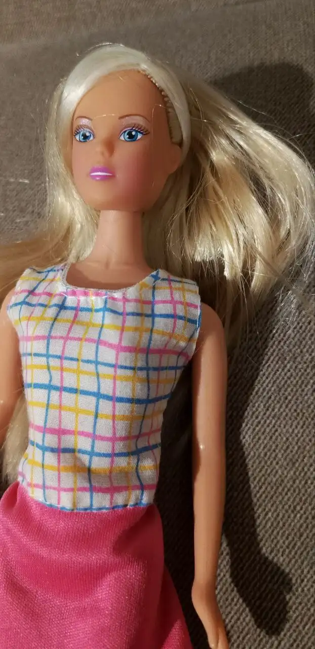 Кукла Simba Барби в отличном состоянии - Куклы (Хобби и отдых) в Неизвестно