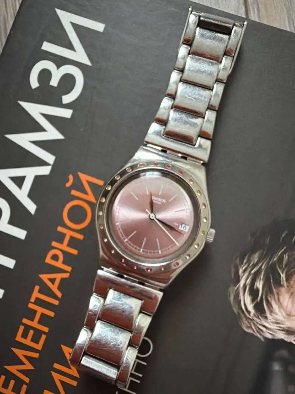 Женские наручные кварцевые часы Pinkaround с кристаллами - Часы (Барахолка) в Мытищи