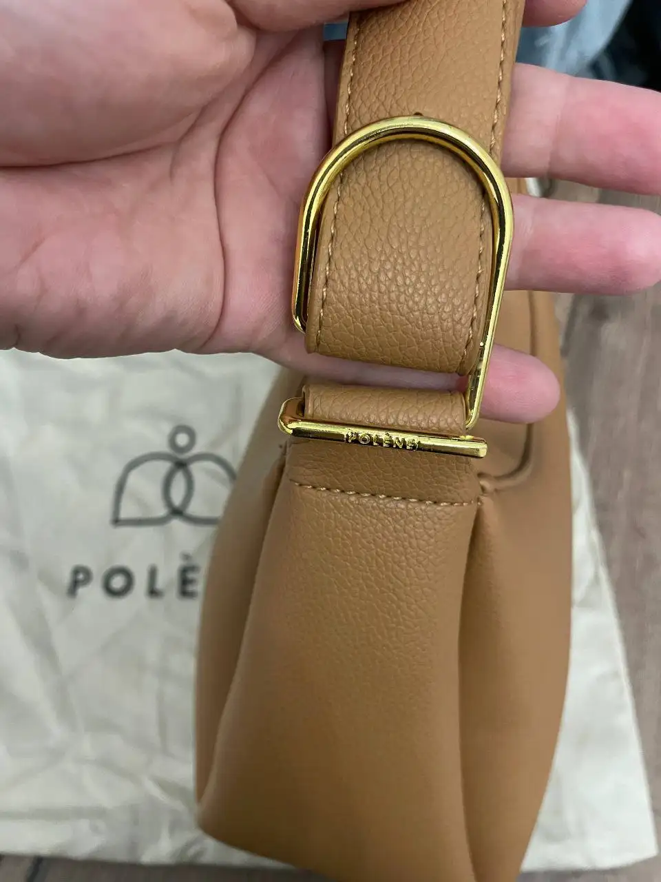 Женские сумки - Аксессуары (Одежда) в Мытищи