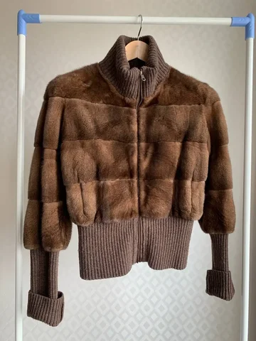 Шуба из натурального меха норка размер 42-44 - Свадебная одежда в Мытищи