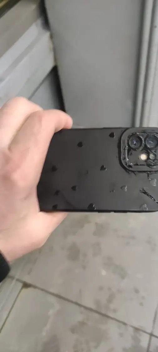 Найден телефон на пешеходном переходе - Находки (Барахолка) в Мытищи