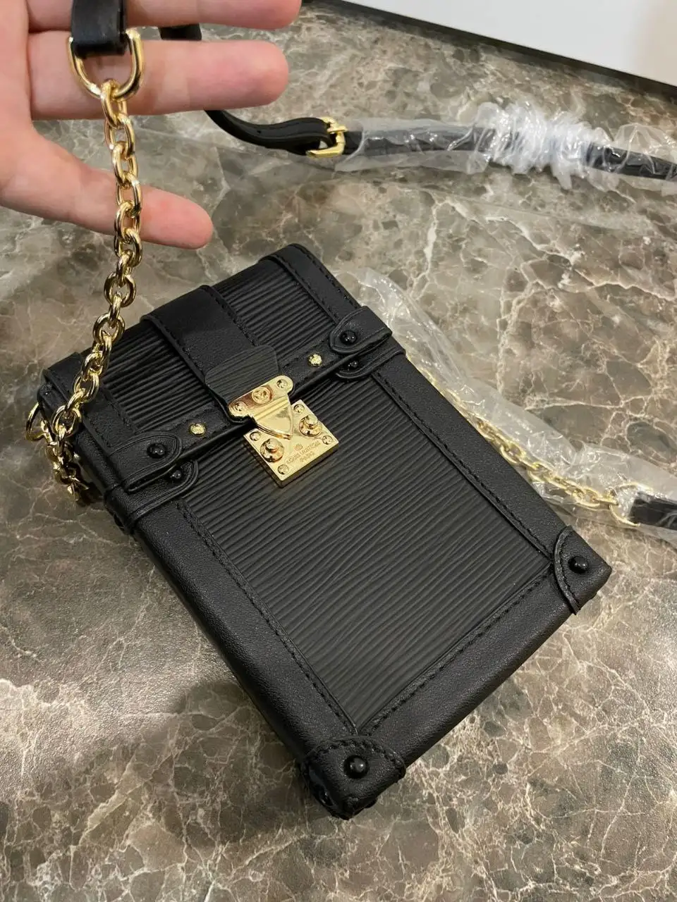 Женские сумки - Аксессуары (Одежда) в Мытищи