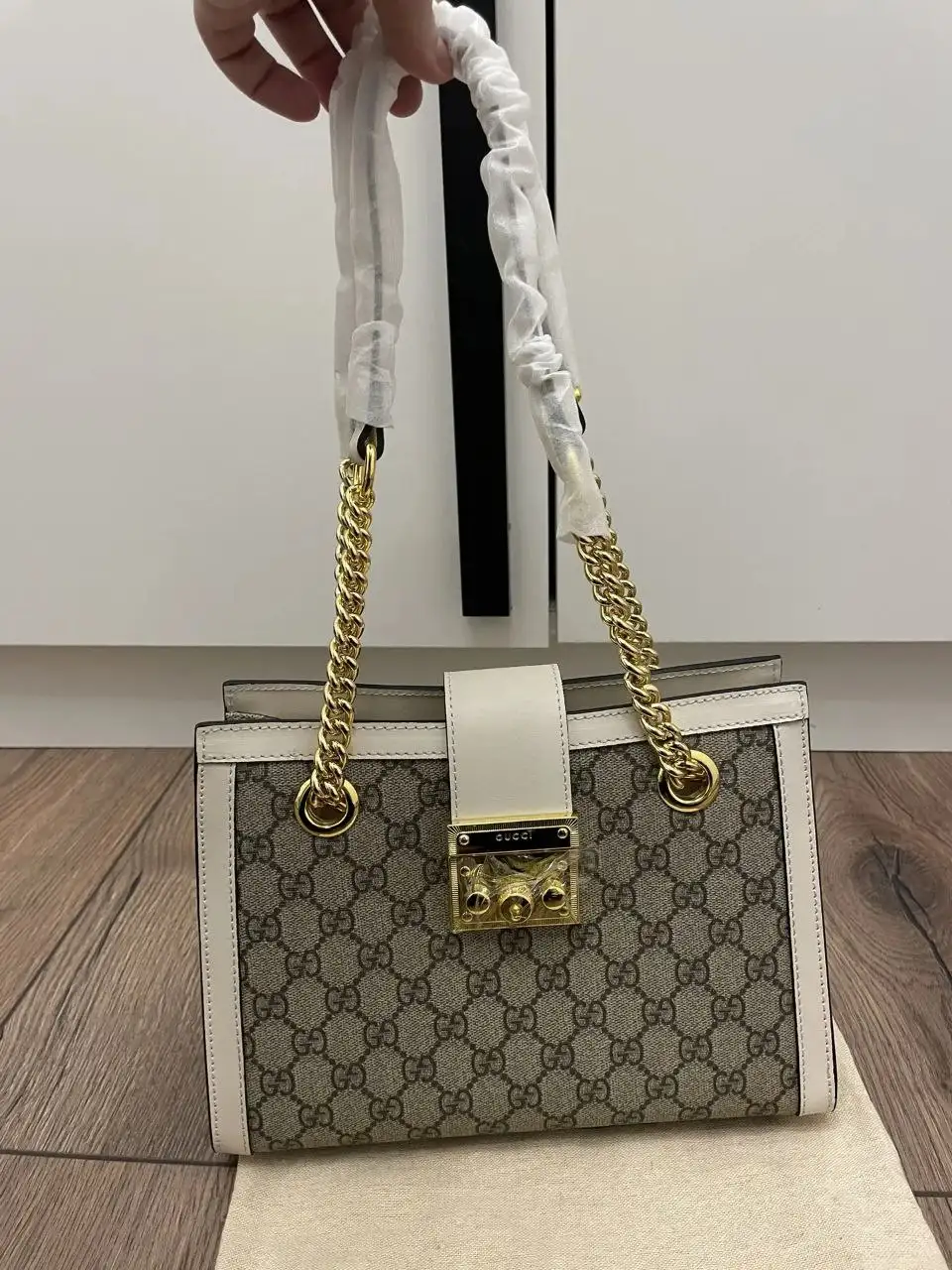 Женские сумки - Аксессуары (Одежда) в Мытищи