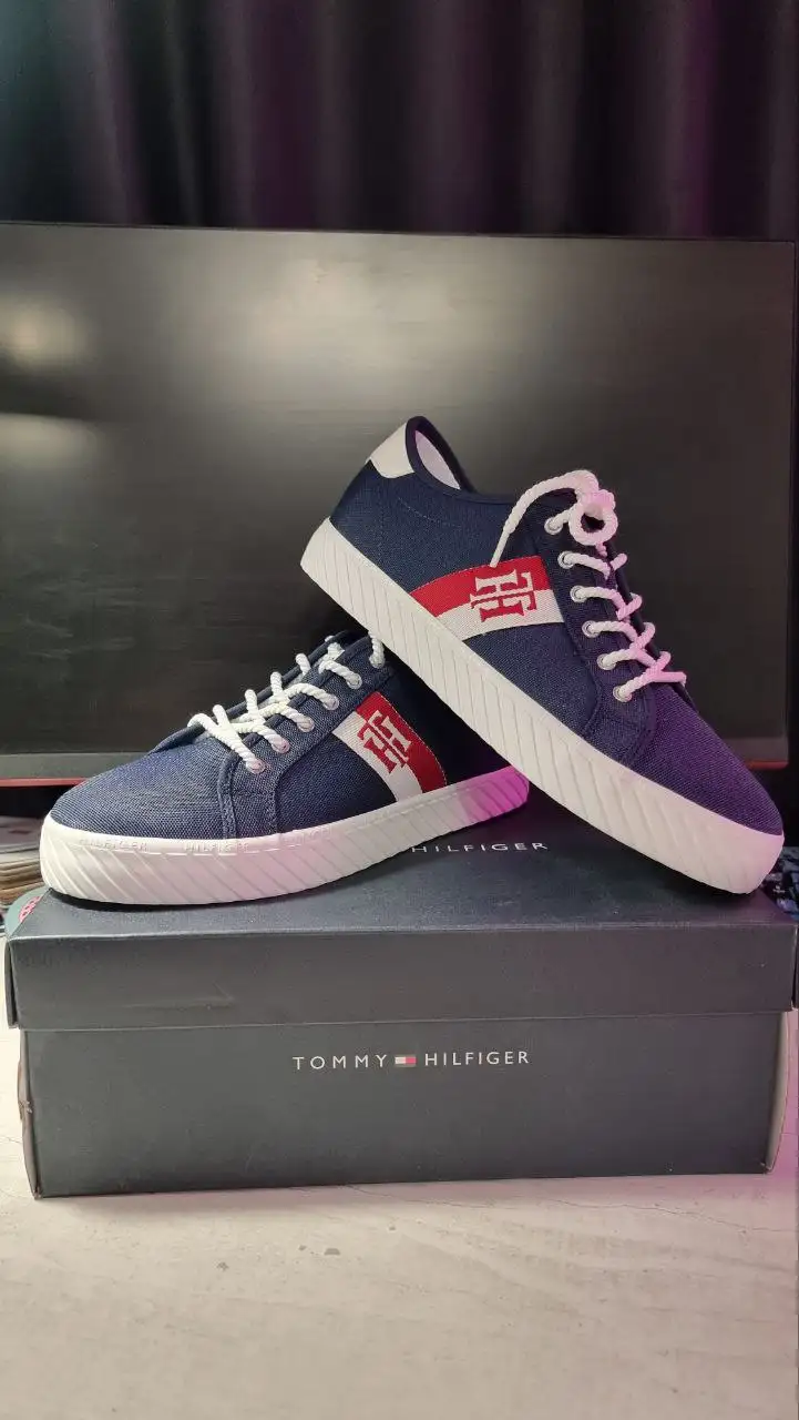 Продажа кед Tommy Hilfiger оригинал - Обувь (Одежда) в Мытищи