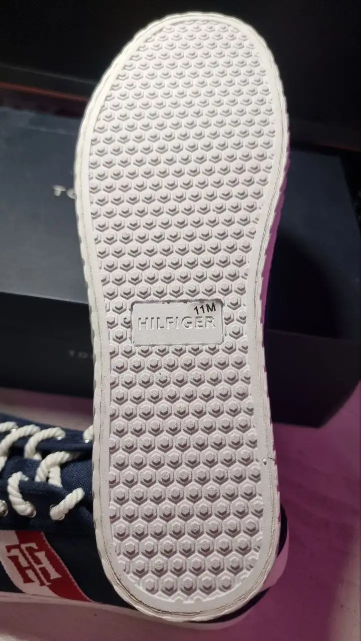 Продажа кед Tommy Hilfiger оригинал - Обувь (Одежда) в Мытищи