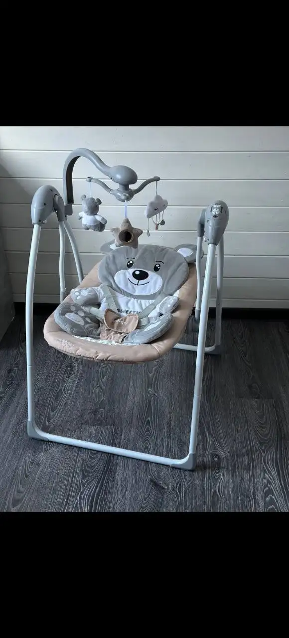 Электрокачели с мобилькой - Товары для детей в Мытищи