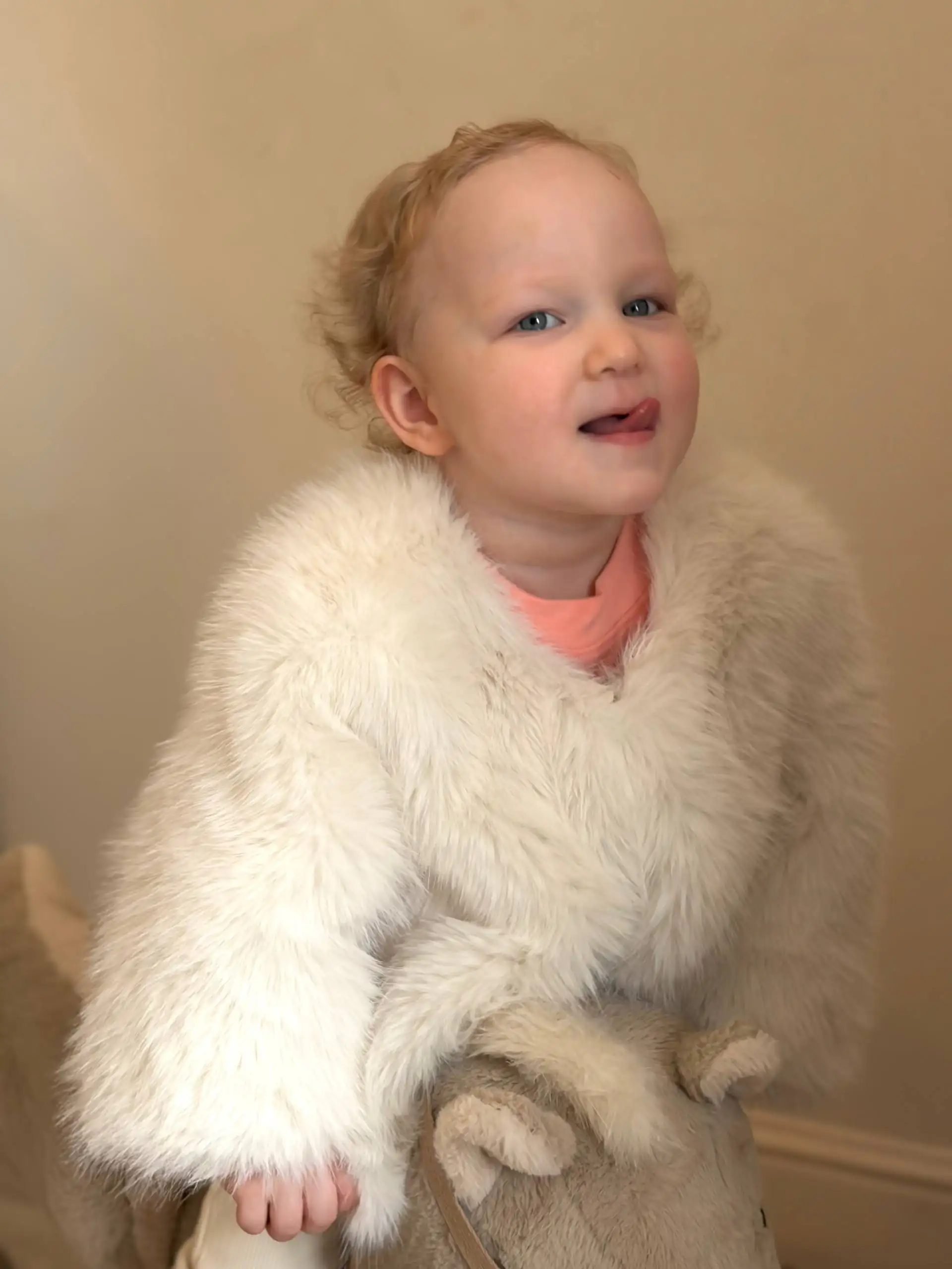 Экошубка для модниц - Одежда в Мытищи