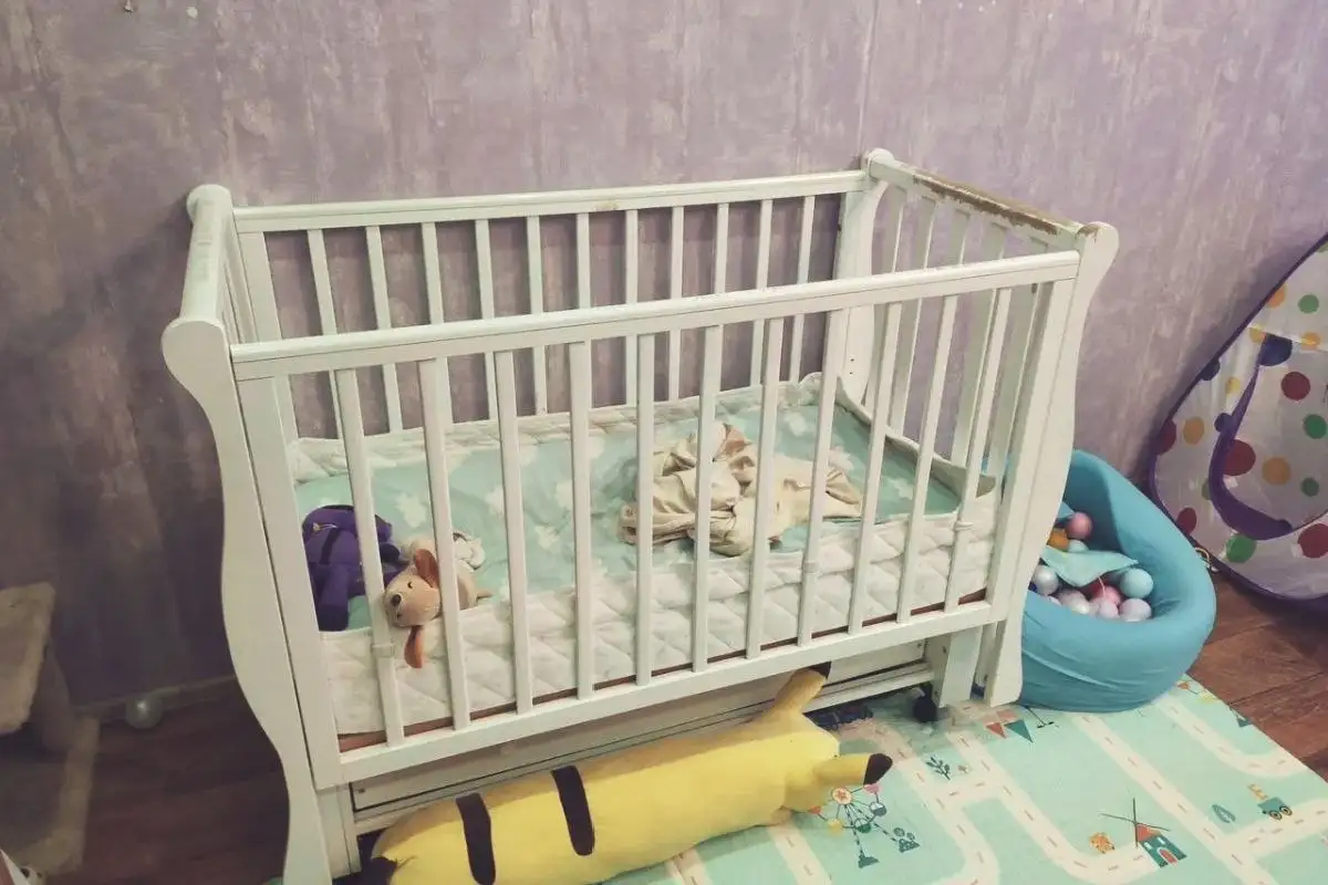 Кроватка для малыша до 3-х лет - Детская мебель (Товары для детей) в Мытищи