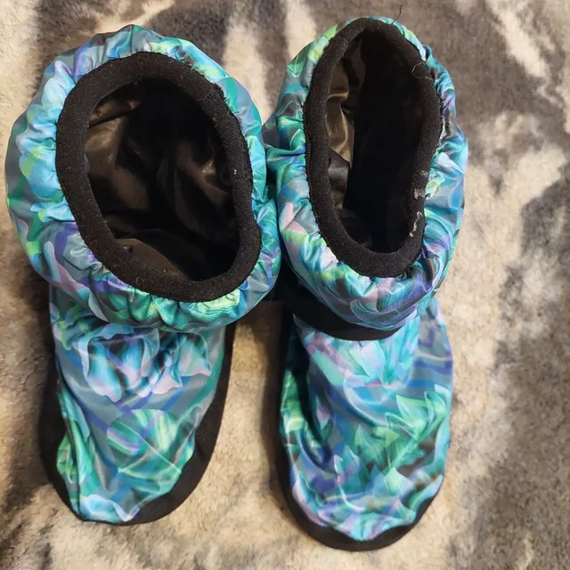 Сапожки согревающие для танцев и гимнастики - Пижамы в Мытищи