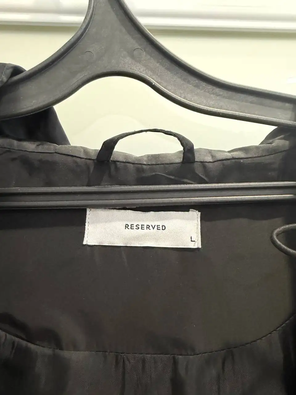 Черный плащ-дождевик Reserved L в отличном состоянии - Верхняя одежда (Одежда) в Медведково