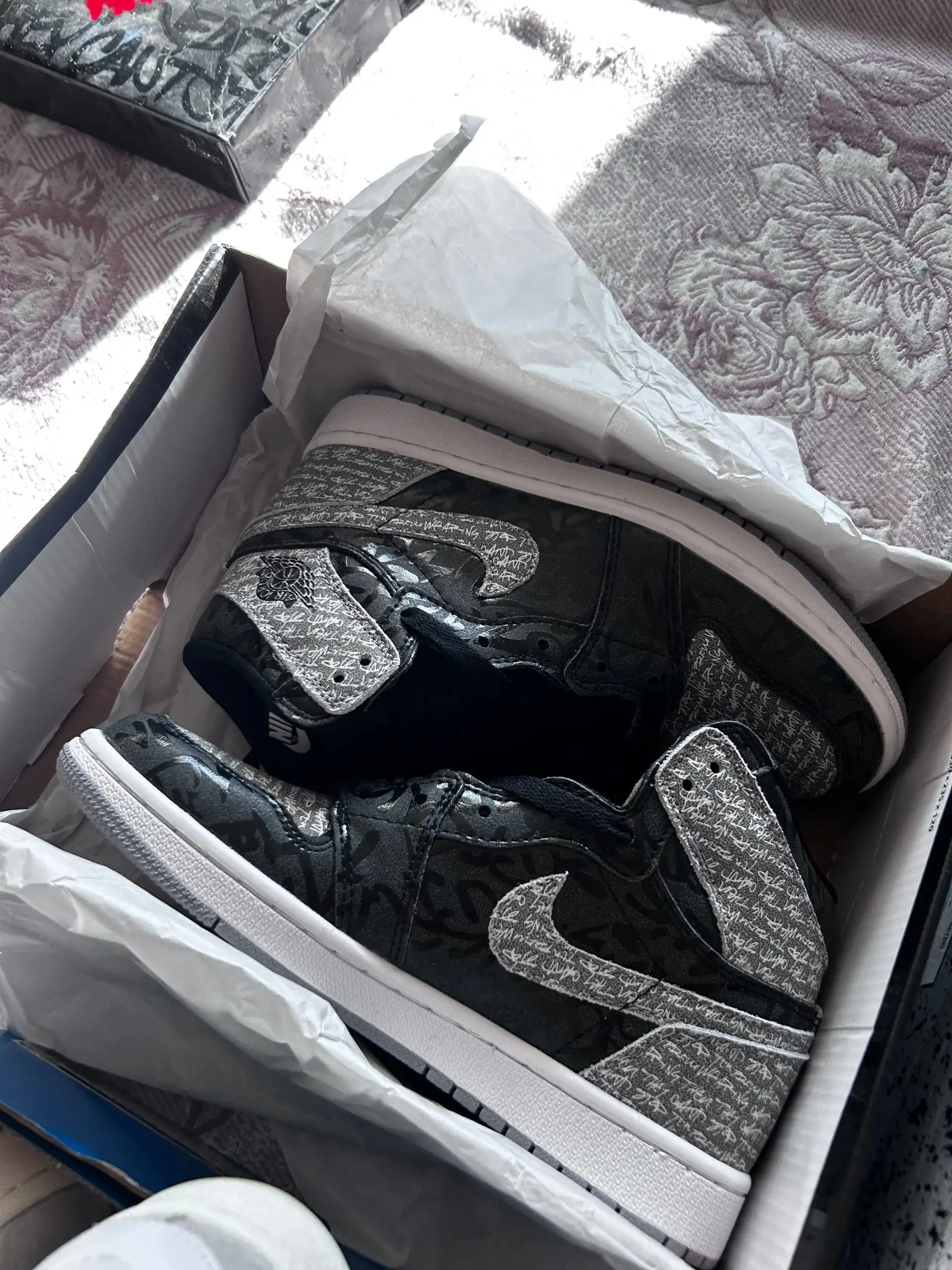 Продажа кроссовок Nike и Campus - Обувь (Одежда) в Неизвестно