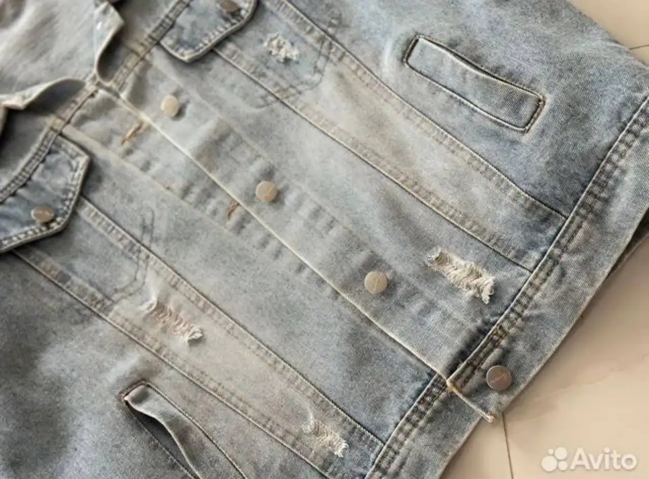 Джинсовая куртка размер s/m в отличном состоянии - Верхняя одежда (Одежда) в Мытищи