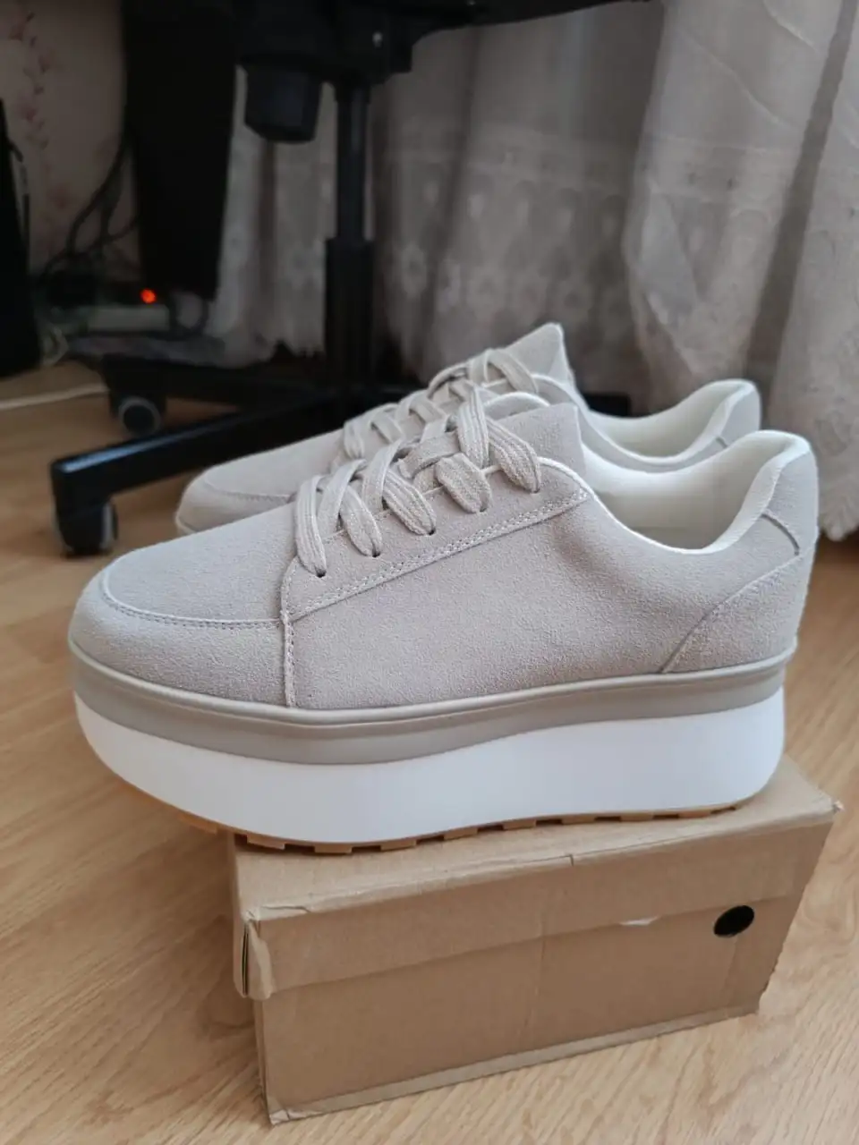 Замшевые туфли на весну 39 размера - Обувь (Одежда) в Монино