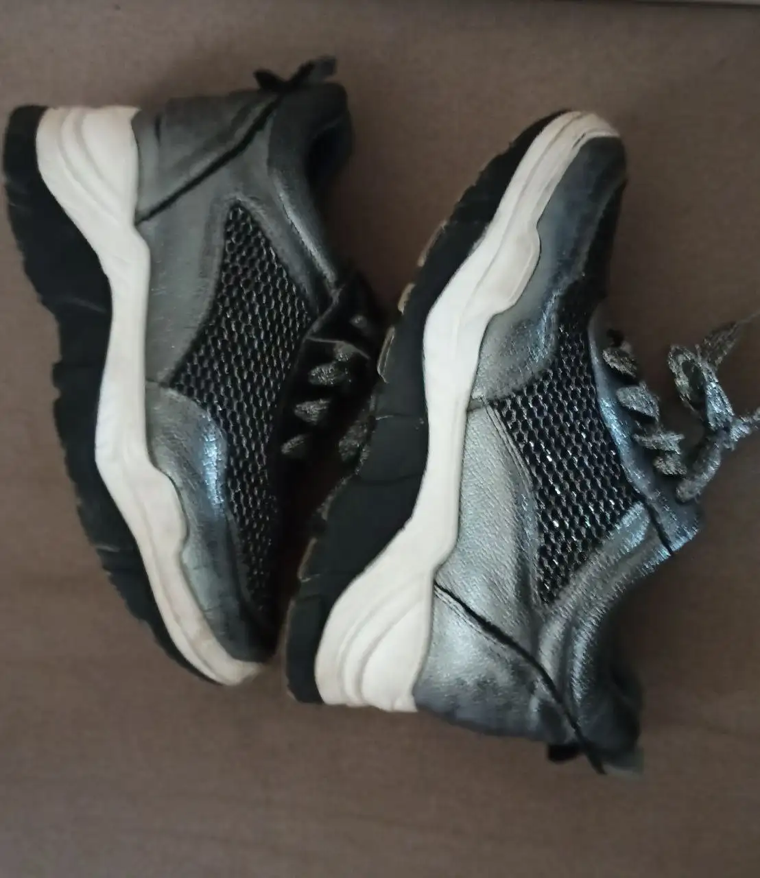 Кроссовки р.37, лёгкие и удобные - Обувь (Одежда) в Мытищи