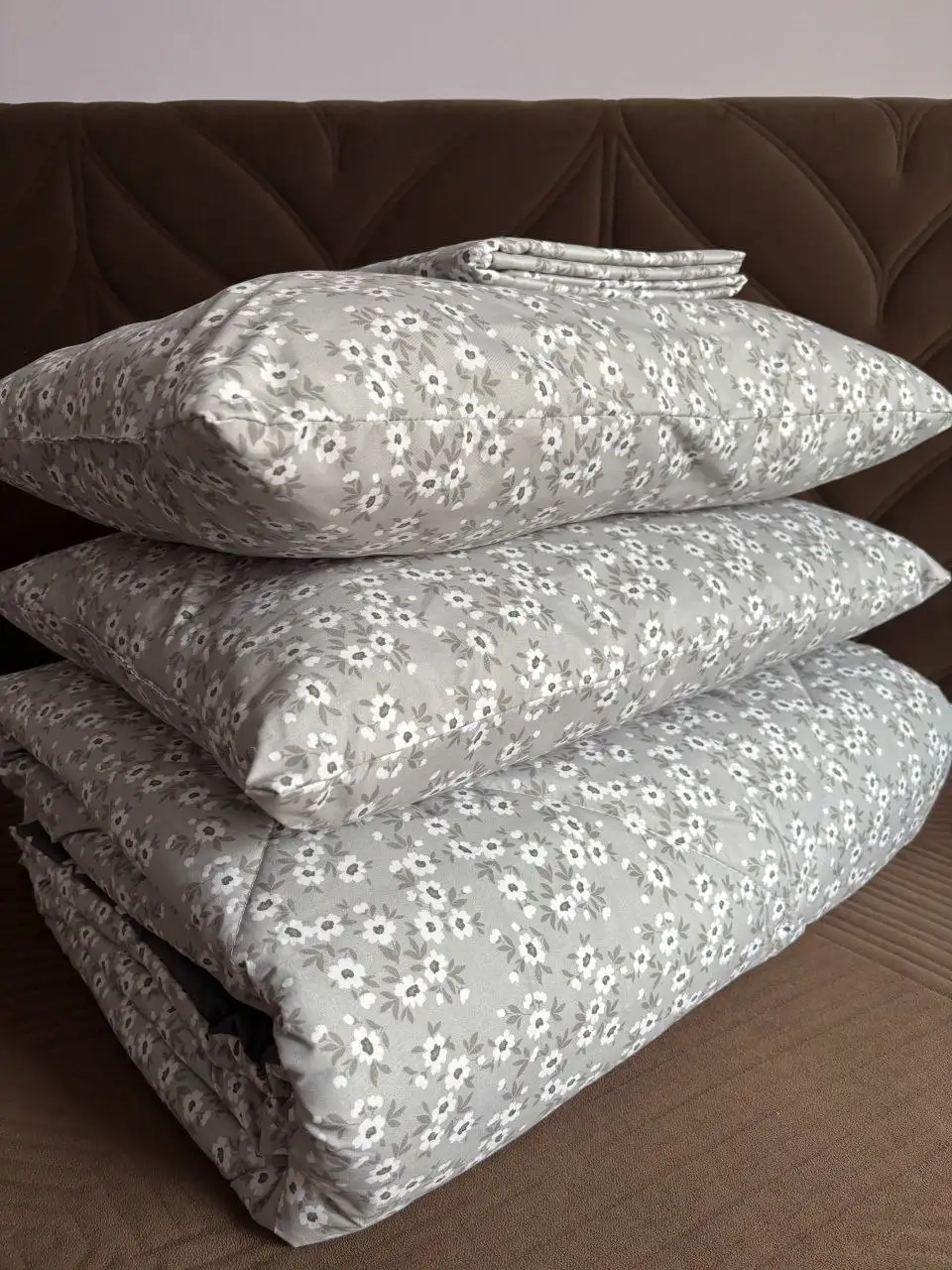 Комплект постельного белья с одеялом и подушками - Постельное белье (Для дома и дачи) в Мытищи