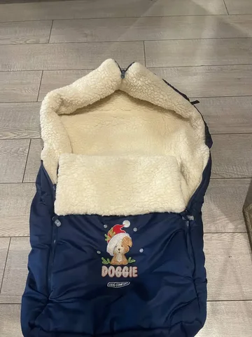 Отдам детские вещи новые - Стульчики для кормления в Мытищи