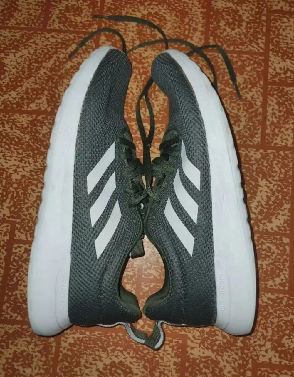 Оригинальные кроссовки Adidas весна-лето - Обувь (Одежда) в Мытищи