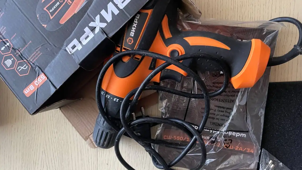 Продажа шуруповерта Вихрь и поворотника на Газель - Запчасти в Мытищи