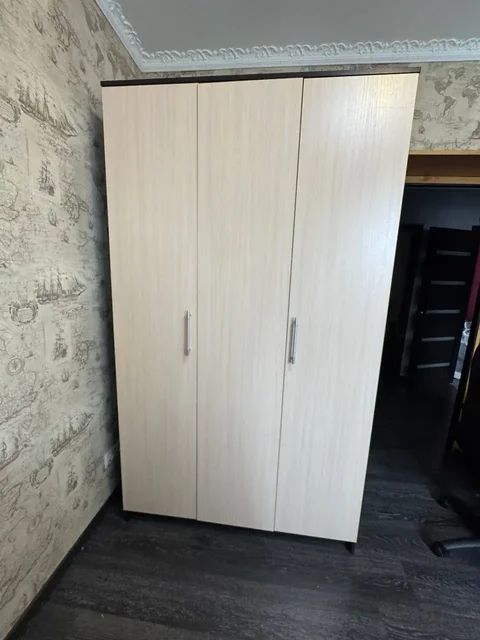 Шкаф новый с зеркалом - частное объявление в Королёв