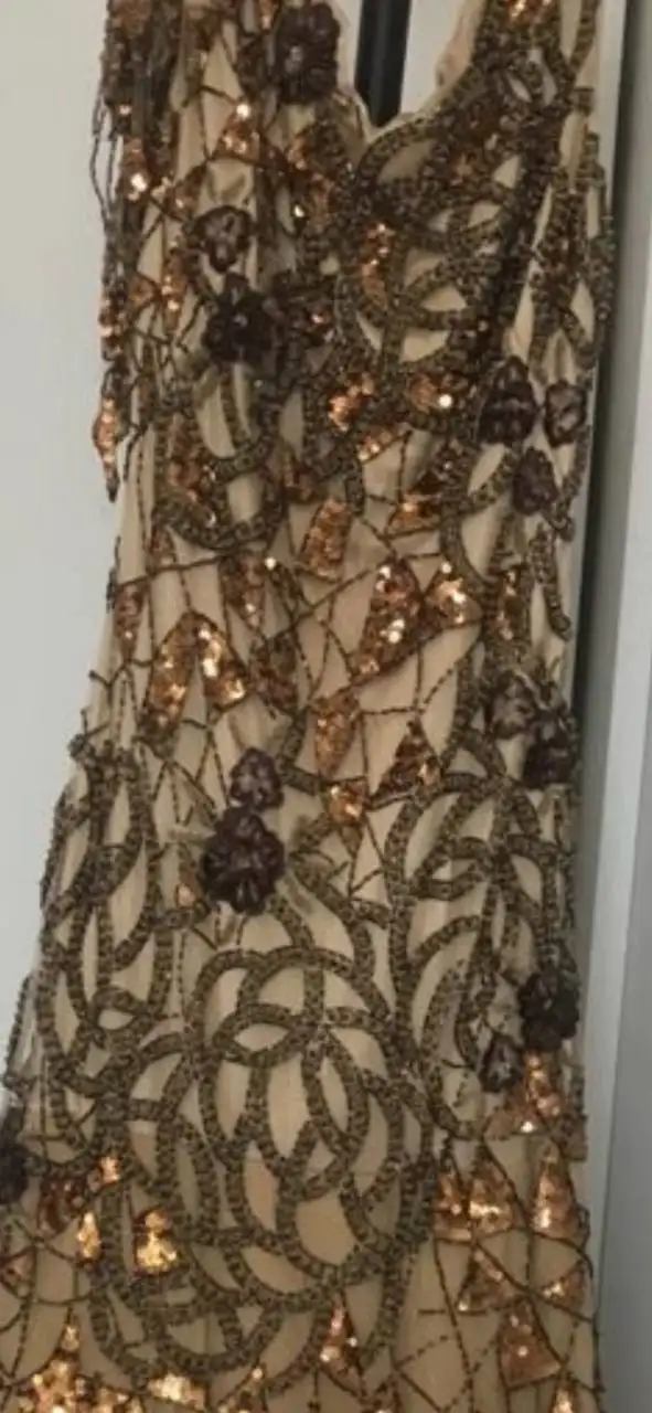 Вечернее платье с бисером и пайетками, размер 42-44 - Вечерние платья (Одежда) в Москва