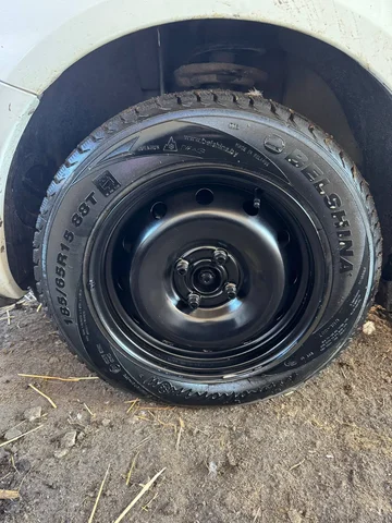 Продажа новой зимней резины R15 - Номера в Мытищи