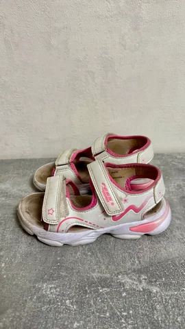 Сандали 29 размер с светящейся подошвой - частное объявление в Мытищи