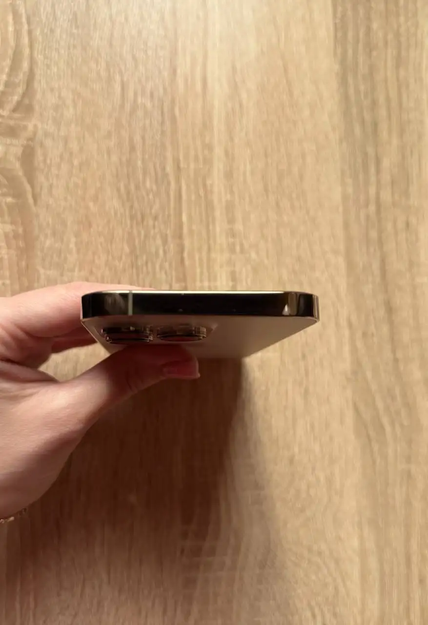 Продажа iPhone 13 Pro 256 Гб золотого цвета - Смартфоны (Электроника) в Королёв