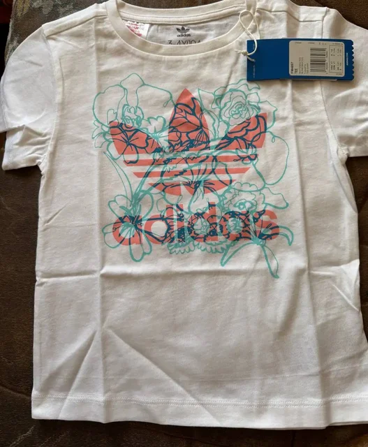 Новая футболка Адидас для девочки - частное объявление в Мытищи