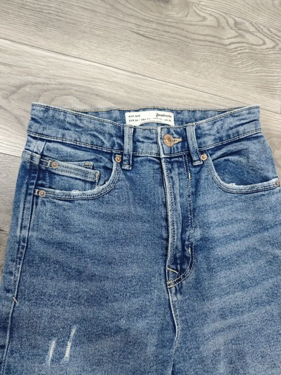 Джинсы Mom Pull&Bear для девочки-подростка XS - Джинсы (Одежда) в Мытищи