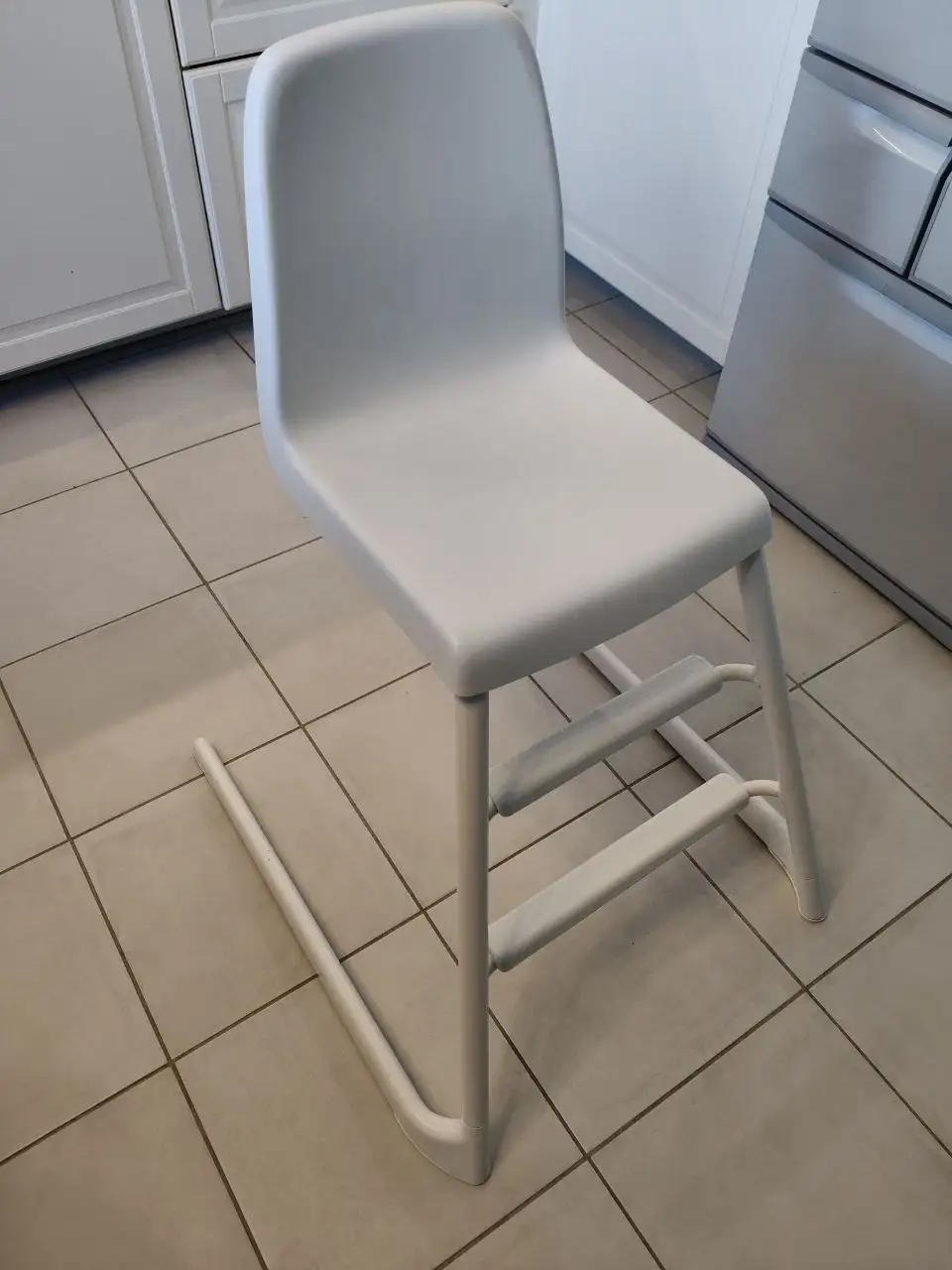 Детский стул IKEA Langur в отличном состоянии - Товары для детей в Мытищи