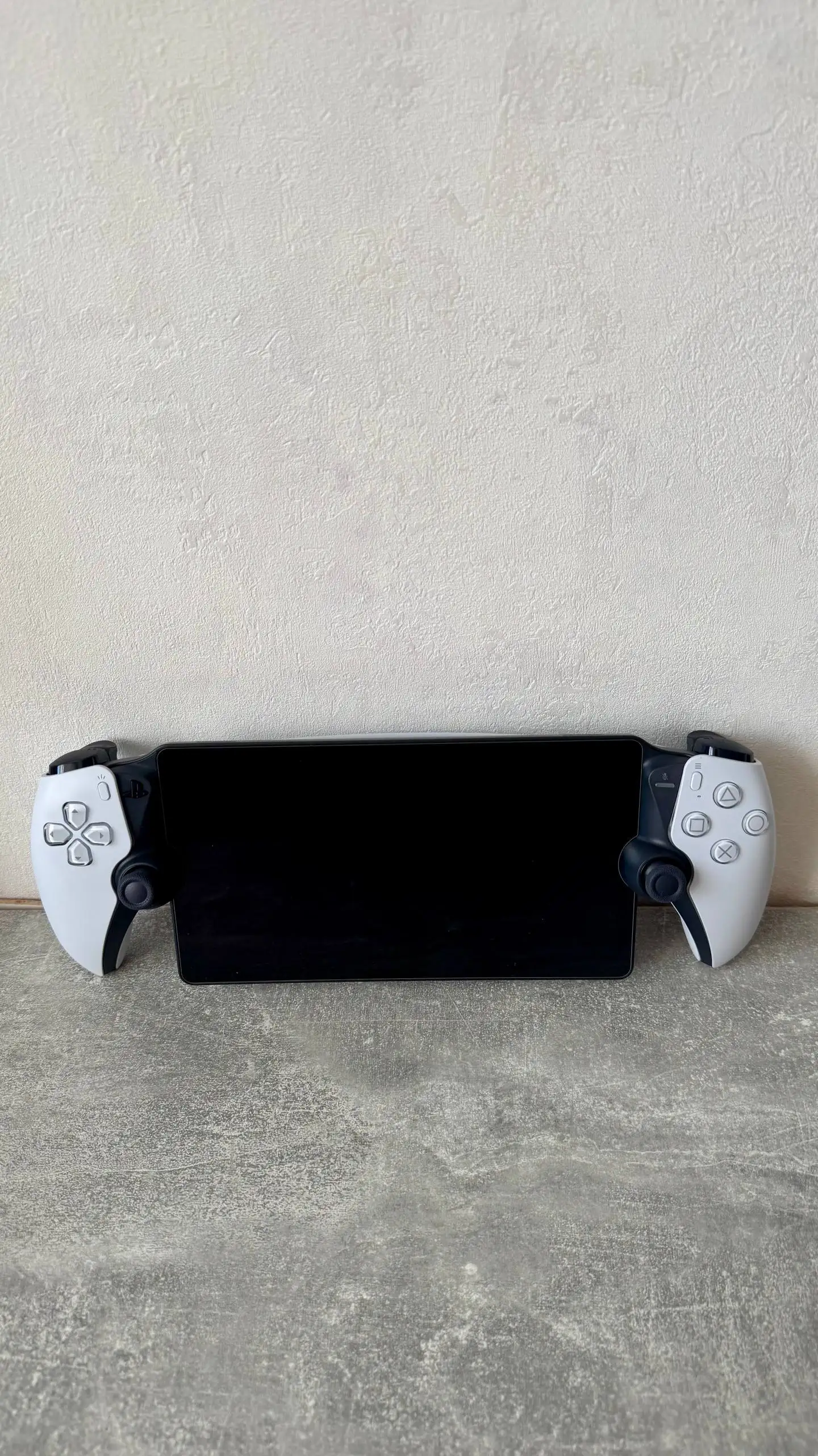 Sony PS5 Portal в отличном состоянии - Игровые консоли и аксессуары (Электроника) в Мытищи