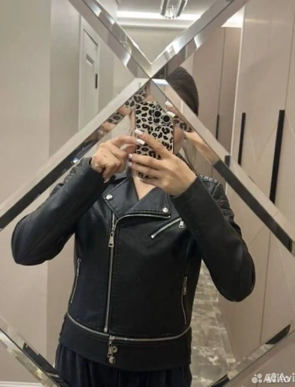 Кожаная куртка размер S - Верхняя одежда (Одежда) в Мытищи