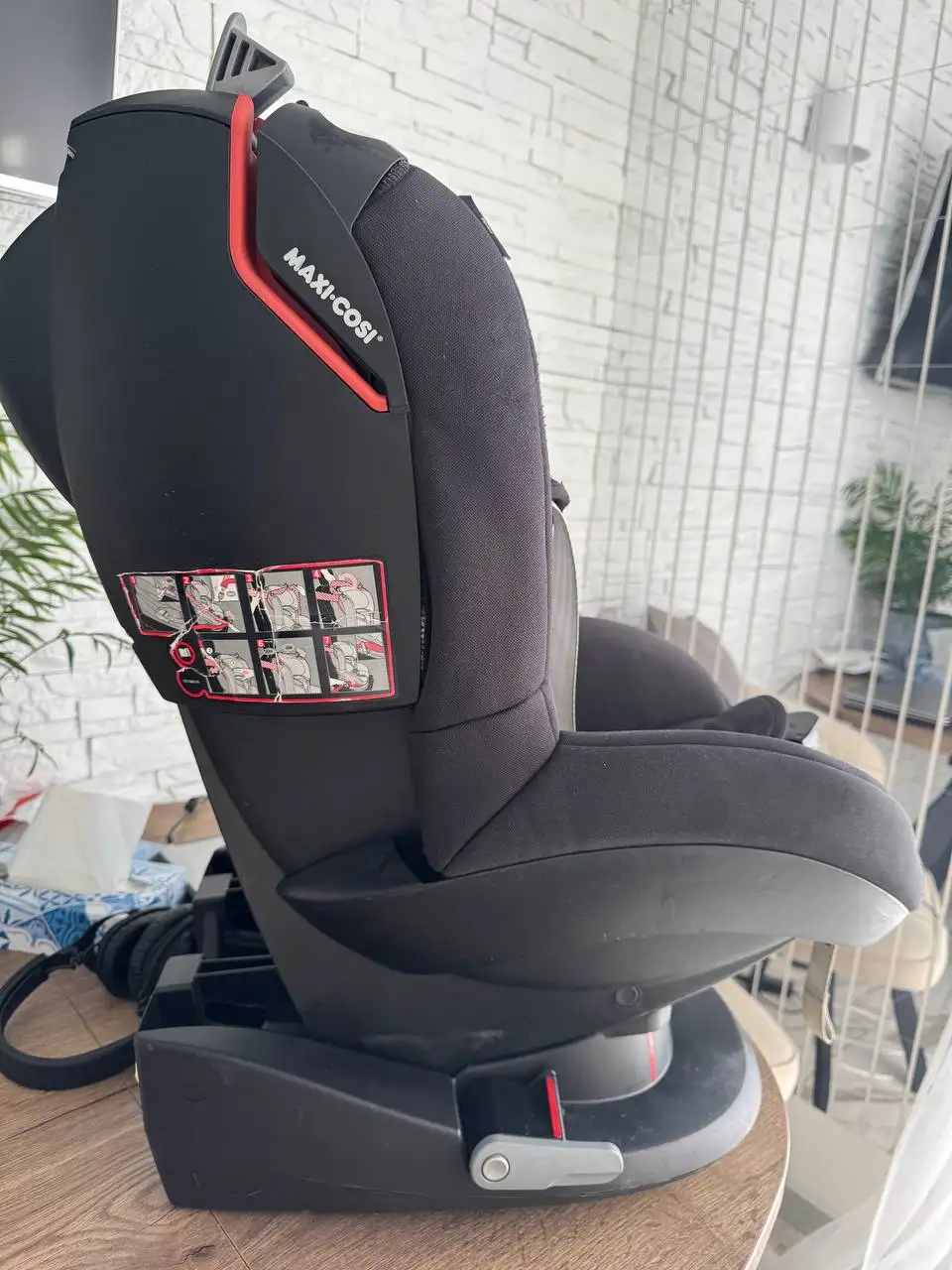 Автомобильное детское кресло Maxi-cosi - Автокресла (Товары для детей) в Мытищи