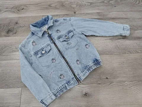 Джинсовая куртка Gloria Jeans для девочки 116-122 - частное объявление в Мытищи