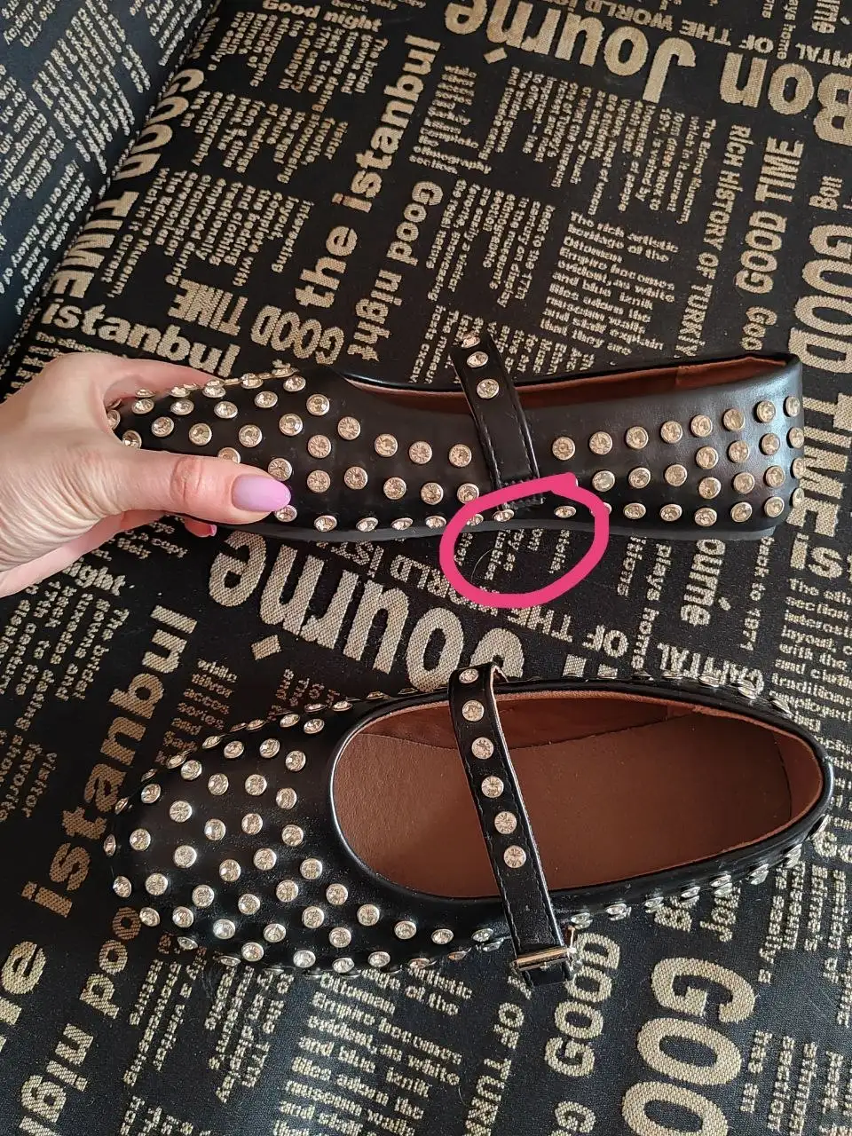 Новые балетки 38/39 без одной стразы - Обувь (Одежда) в Москва